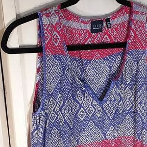 BUNDLE 5 FOR $20 Saks Fifth Avenue top : XS